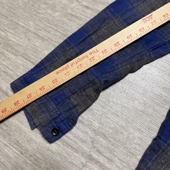 John Elliott Men's Plaid Flannel Blue Gray Fall/Winter 18 Button Up Sz 1 Xs/S - Picture 6 of 7